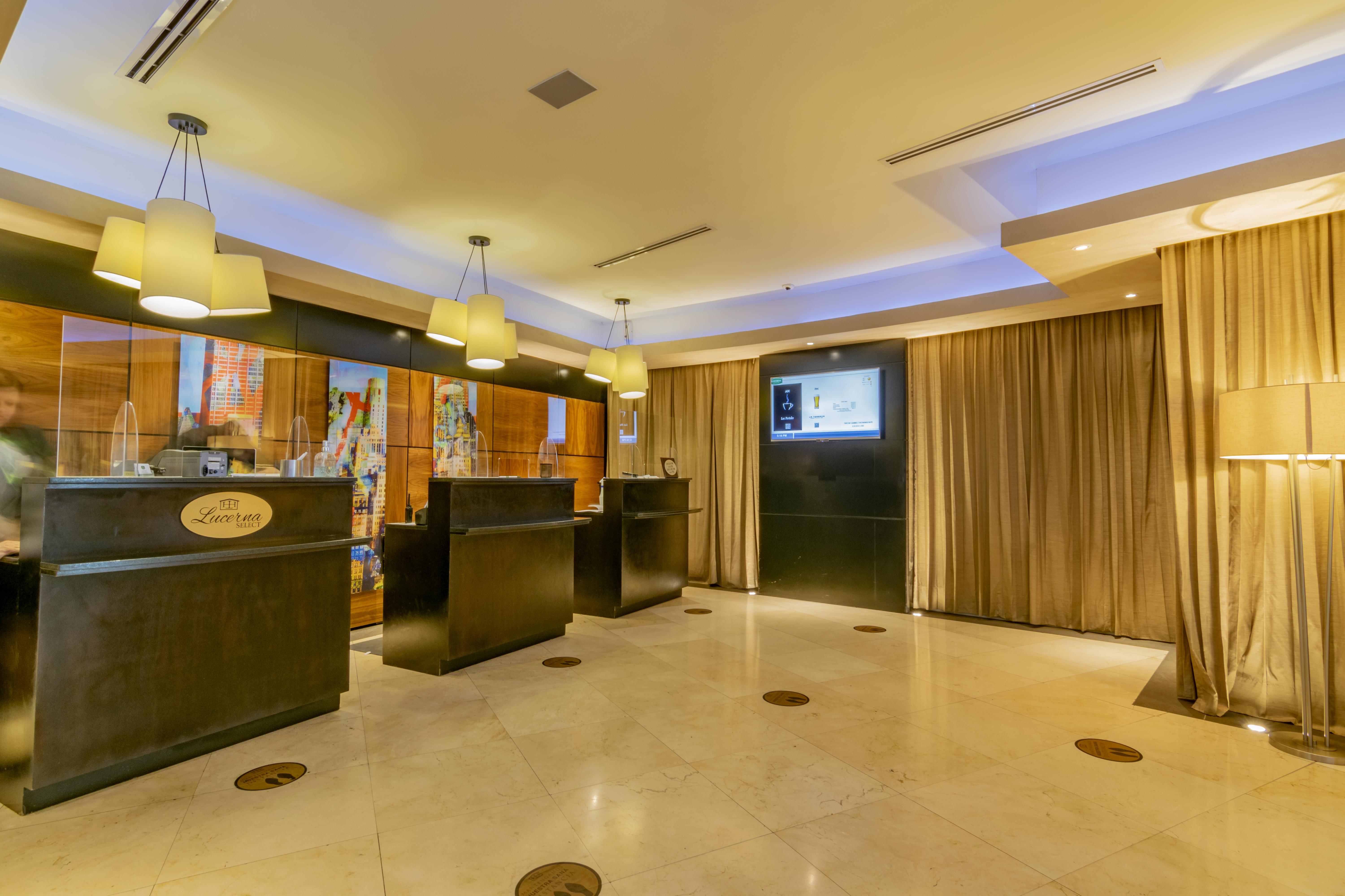 Hotel Lucerna Mexicali Exterior photo