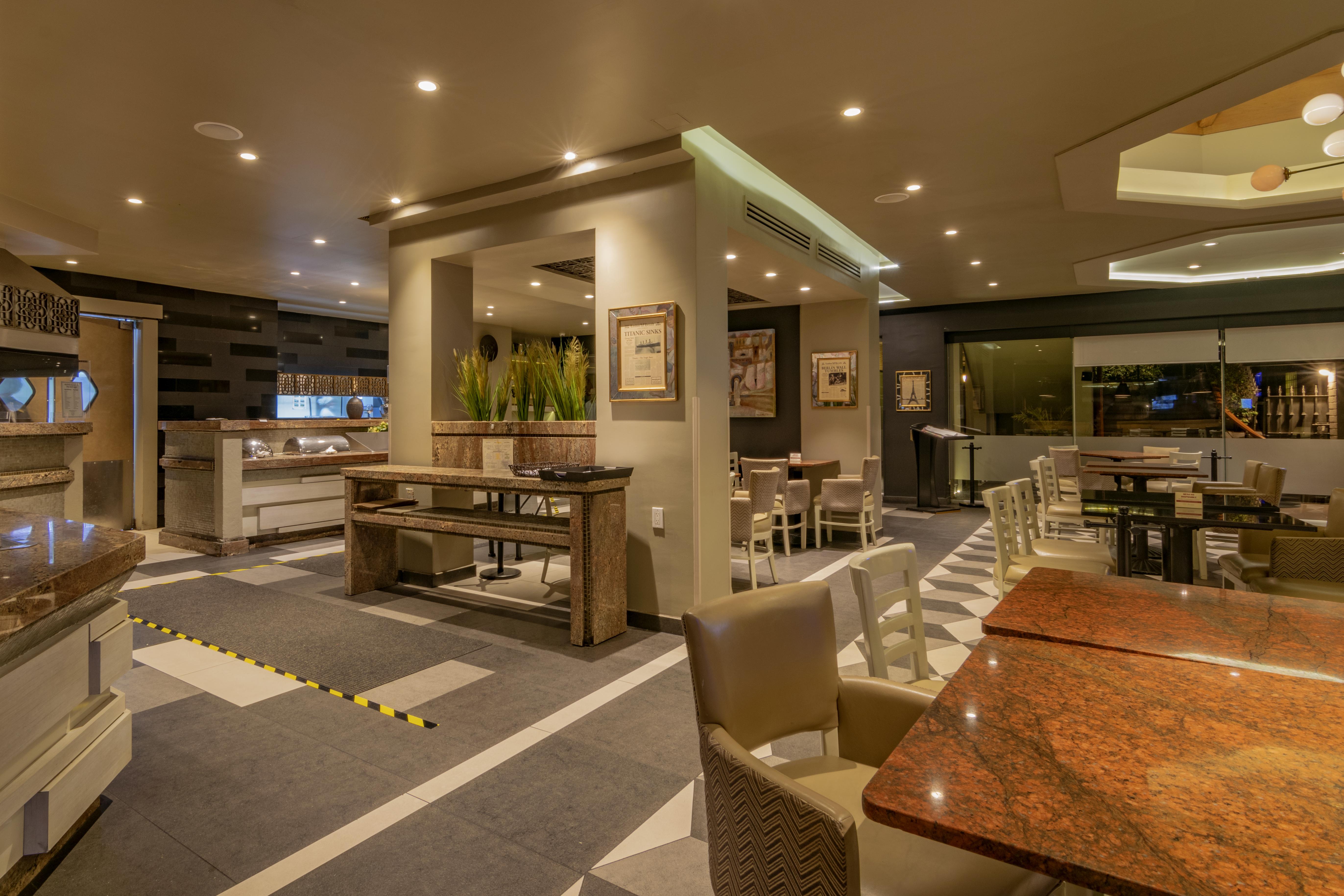 Hotel Lucerna Mexicali Exterior photo